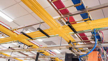 The role of OM5 in the data center