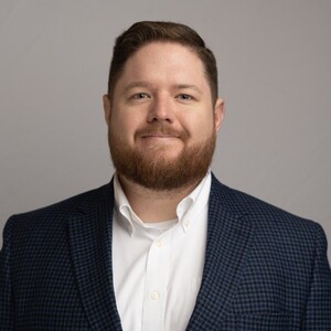 Grant_Busby_Headshot