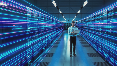 MAN-DATA-CENTER-500X281